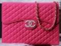 Чехол кожаный Chanel сумочка с цепочкой для iPad mini ярко розовая (magenta)